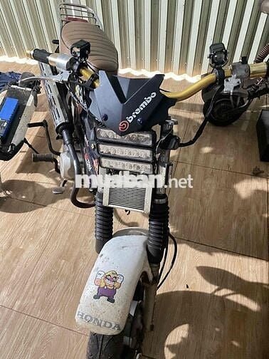 Honda Chaly Tím 110cc