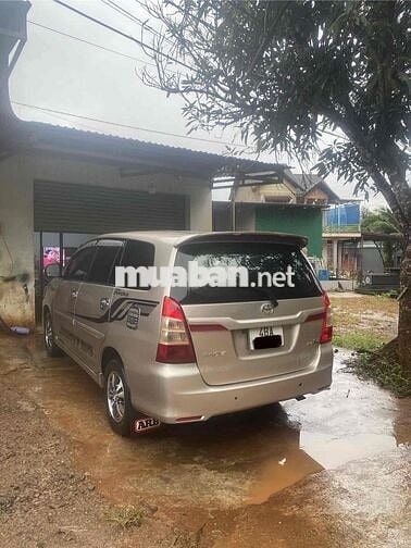 Toyota Innova 2016 2.0E - 123000 km