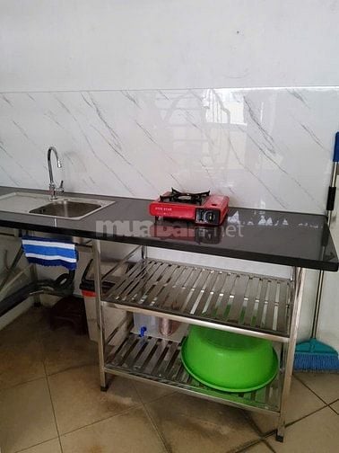 Cho thuê phòng 25m2, tầng 3, ngõ phố Thái Thịnh, Đống Đa, có chỗ để xe