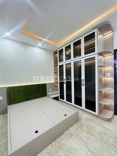 Bán gấp nhà 68.9m², Tôn Đản, P15, Q4 .Gần cầu Ông Lãnh, hẻm 5m, sổ sẵn