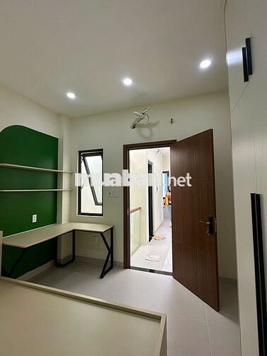 Cho thuê nhà phố hẽm BMT, 1 trệt 2 lầu ( 3x14m), 3PN 3WC, Nhà mới 100%