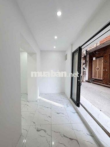 🔥 Hiếm - TẬP THỂ TẦNG 1 – VỊ TRÍ VÀNG – KINH DOANH – Ô TÔ ĐỖ CỬA