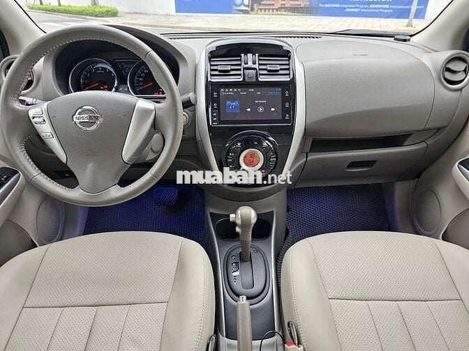 Nissan Sunny XV Premium model 2019 Đen đẹp