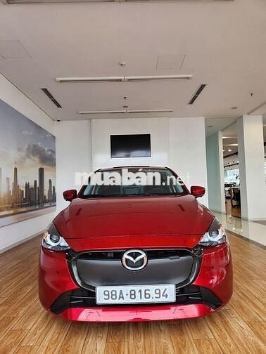 Mazda 2 AT New 100%