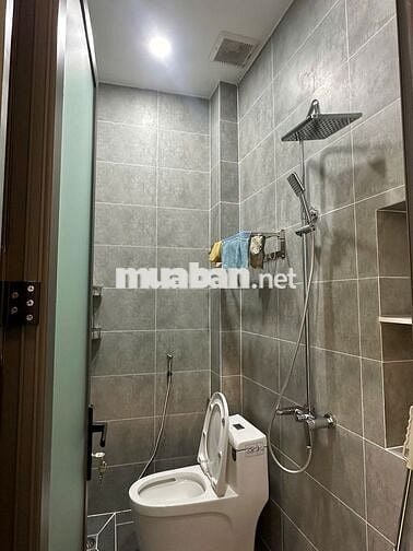 Cho thuê nhà phố hẽm BMT, 1 trệt 2 lầu ( 3x14m), 3PN 3WC, Nhà mới 100%