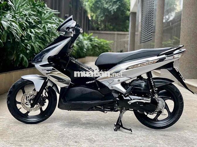 Honda Air Blade Fi 2010 Full Thái Bạc