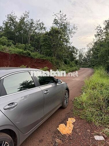 Cần bán view hồ + núi mặt tiền đường nhựa thích hợp kinh doanh