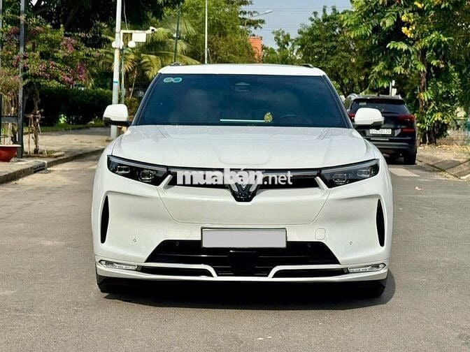 Vinfast VF9 Plus 2023 - Thuê Pin CATL - nhỉnh 1x