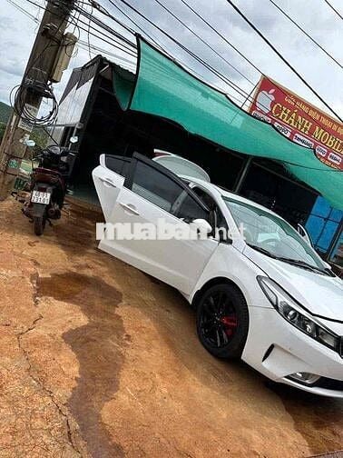 Kia Cerato 2016 1.6 AT - 95 km