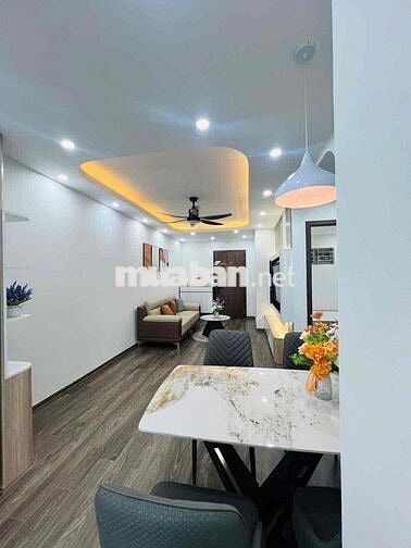 em cần bán căn 66m toà hh3c linh đàm view hồ