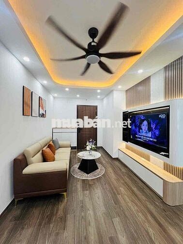 em cần bán căn 66m toà hh3c linh đàm view hồ