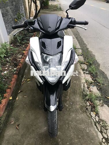 Yamaha novo 5 Fi màu trắng