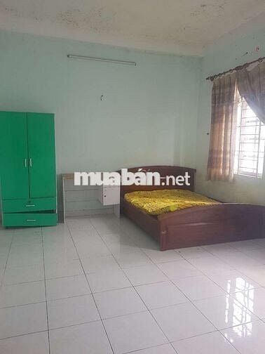 Cho thuê nhà 1 trệt 3 lầu dt 7×18 có 5pn,6wc. Hẻm xe tải cho làm chdv