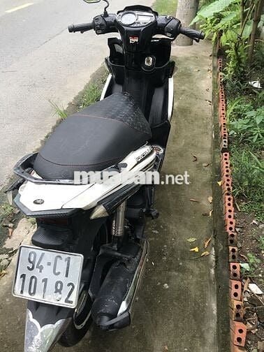 Yamaha novo 5 Fi màu trắng