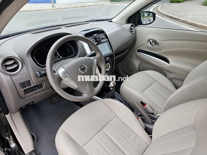 Nissan Sunny XV Premium model 2019 Đen đẹp