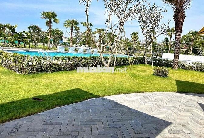 Bán Đất 1ty8 100m2 ngay mặt tiền DT830- Bến Lức. sổ riêng