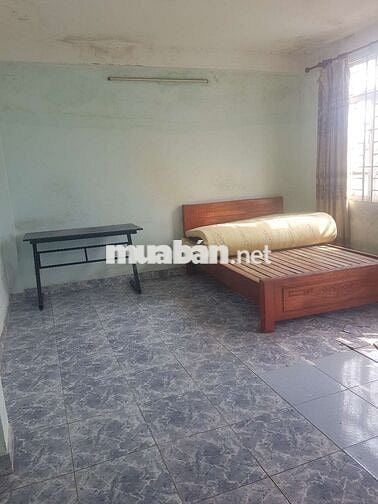 Cho thuê nhà 1 trệt 3 lầu dt 7×18 có 5pn,6wc. Hẻm xe tải cho làm chdv