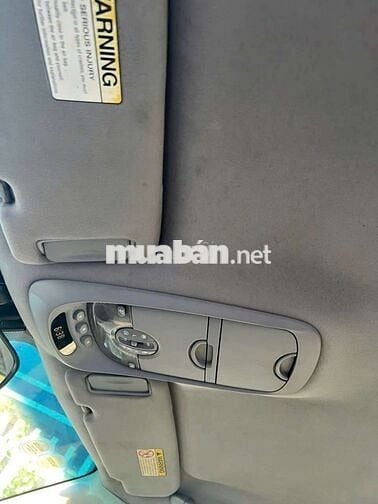 Kia Carnival 2007 7 chỗ Bạc