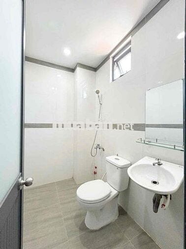 Căn Hộ 2PN Thoáng Mát ngay BigC Miền Đông