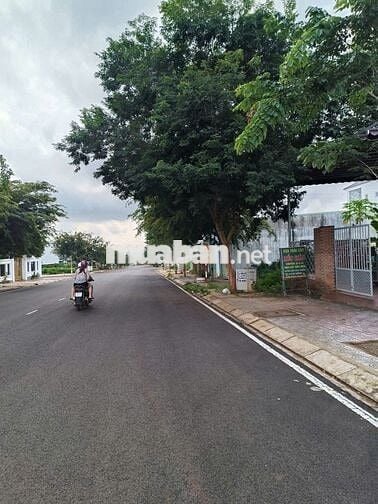 Lô Biệt thự VIP ngay Trung tâm Hành Chính TX Phước Long - Bình Phước