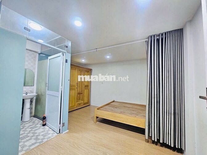 Cho thuê nhà ở và mặt tiền kinh doanh