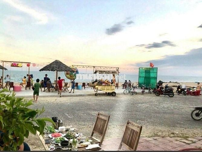 Nhà  khu Seaside,100m²,cách biển 70m,2 phòng ngủ,giếng trời thoáng mát