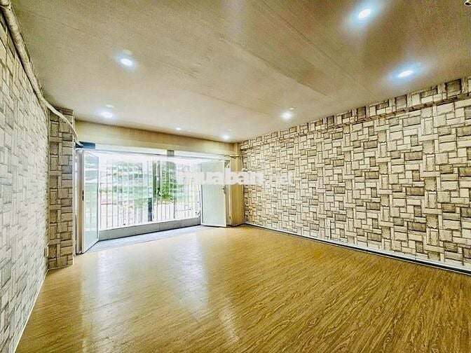 Cho thuê nhà ở và mặt tiền kinh doanh