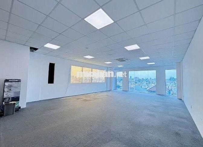 Cho thuê nhà mặt tiền đường  Trương Hoàng Thanh Tân Bình