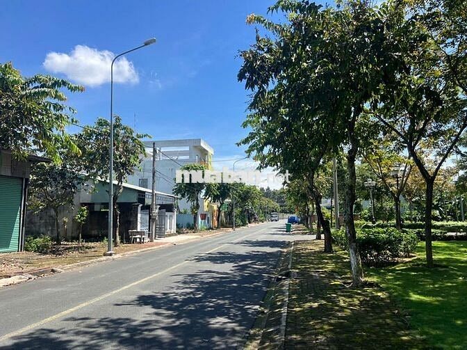 Nhà cần cho thuê hoặc bán, thuê nguyên căn hoặc thuê từng phòng