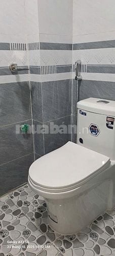 CC cần bán nhà riêng, diện tích 33m2, tại ngõ 259 đường Vĩnh Hưng, HN