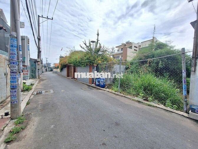 Đất đẹp xây biệt thự 660m ngang 16m gần chợ Đông Hòa Dĩ An