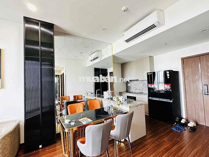 Căn hộ 3pn full đồ luxury tại Ocean Park