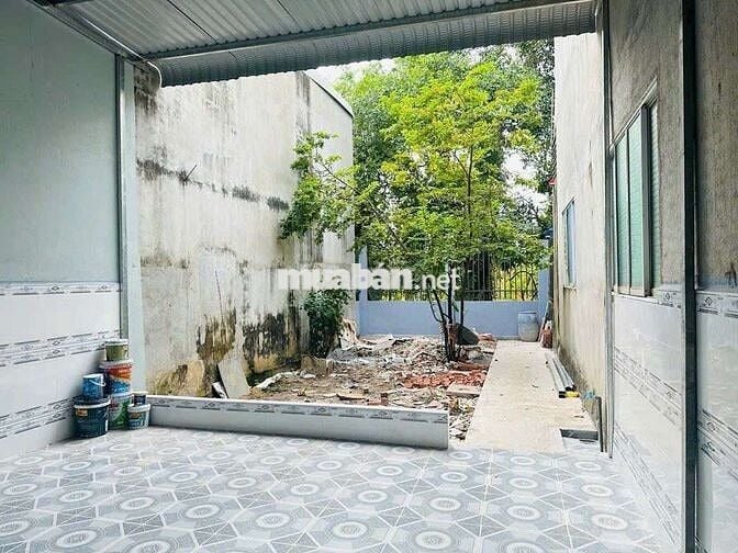 2 tầng mới -kinh doanh diện tích lớn 214m2-chỉ 5,1 tỷ-Nguyễn Thị Tươi