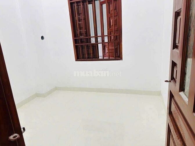 2 tầng mới -kinh doanh diện tích lớn 214m2-chỉ 5,1 tỷ-Nguyễn Thị Tươi