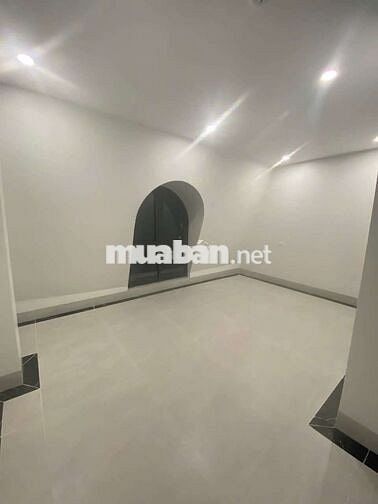 Cho thuê shophouse 5 tầng diện tích 500 m giá 35 triệu Vinhomes GL