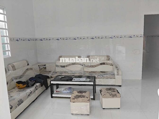 Cho thuê nhà gần chợ cái ngang