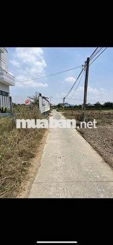 BÁN ĐẤT THỔ CƯ GẦN UỶ BAN XÃ TÂN TRUNG