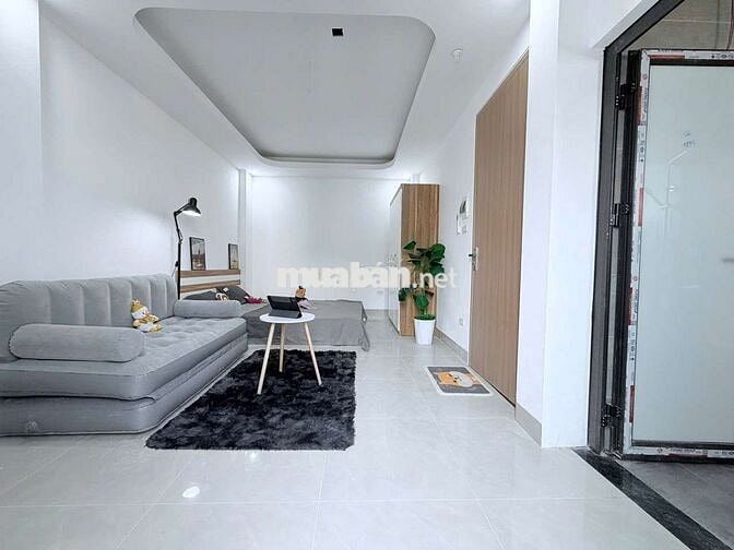 Bóc tem CCMN 25-30m2 xịn sò. Full đồ ban công thoáng, Mễ Trì Thượng