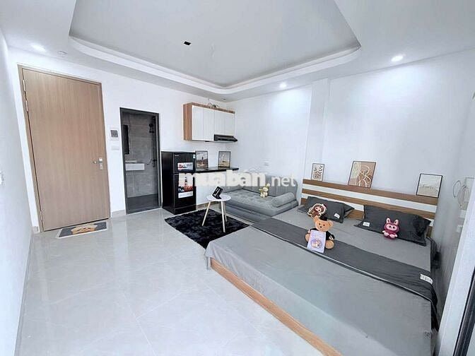 Bóc tem CCMN 25-30m2 xịn sò. Full đồ ban công thoáng, Mễ Trì Thượng