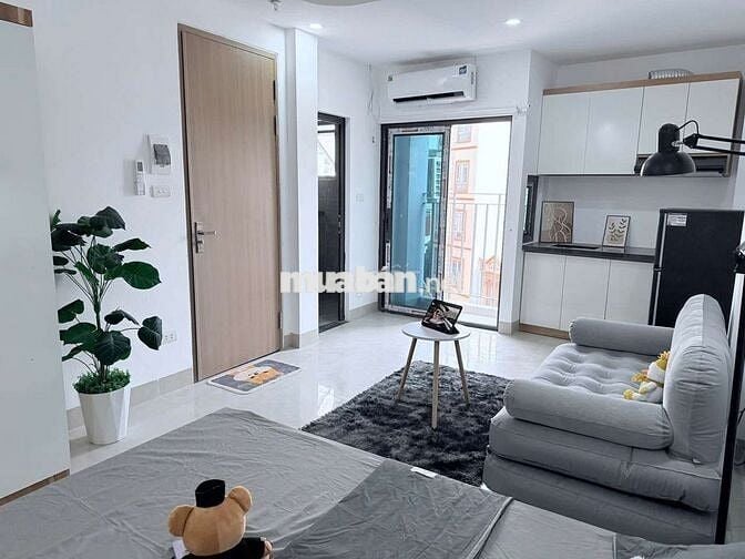 Bóc tem CCMN 25-30m2 xịn sò. Full đồ ban công thoáng, Mễ Trì Thượng