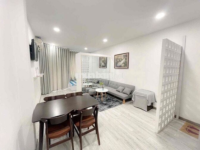 Căn hộ mini Full nội thất Ban công mặt tiền Nguyễn Trãi gần BV An Bình