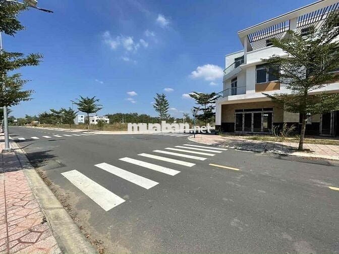 Bán lô góc đẹp nhất khu nhà ở U&I Thới Hòa TPHCM