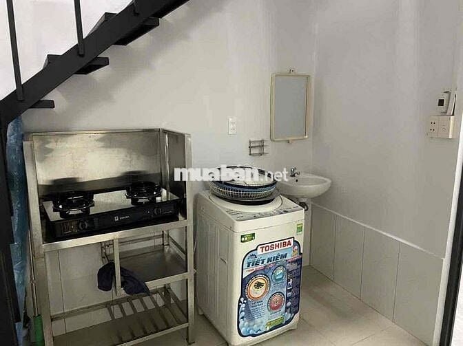 Nhà mới hẻm Hoàng Văn Thụ P4 Tân Bình, 4x7m, 1 lầu, full nội thất, 2pn