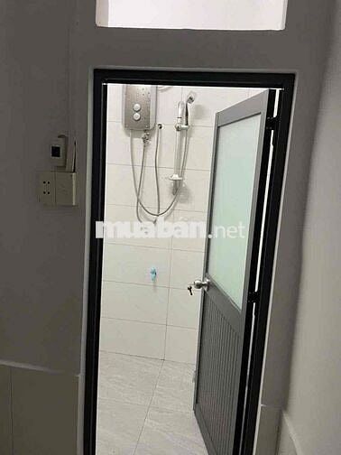 Nhà mới hẻm Hoàng Văn Thụ P4 Tân Bình, 4x7m, 1 lầu, full nội thất, 2pn