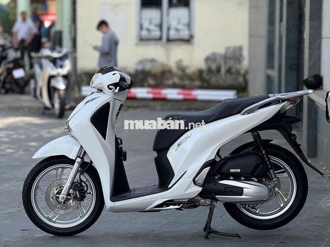 SH 150i 2017 ( HÀNG BỎ MẪU LƯỚT )