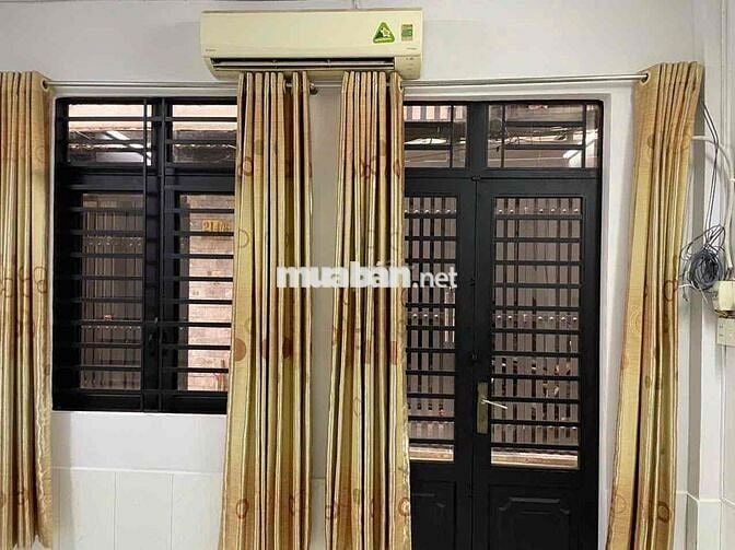 Nhà mới hẻm Hoàng Văn Thụ P4 Tân Bình, 4x7m, 1 lầu, full nội thất, 2pn