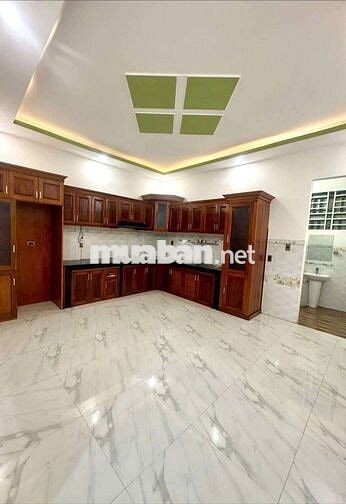 Nhà gác lửng Phú Hoà, xây dựng chắc chắn, DT: 5x20, thổ cư 60, có 3PN