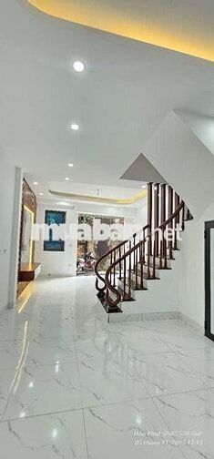 NHÀ 40M² 4 TẦNG 5 NGỦ SÁT VIN ĐAN PHƯỢNG