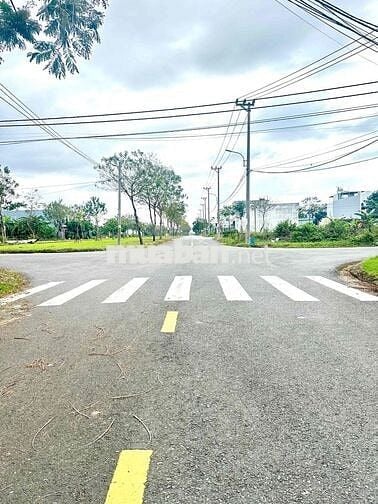 Bán nhanh lô đất đường Hoàng Hồi Khanh , gần công viên