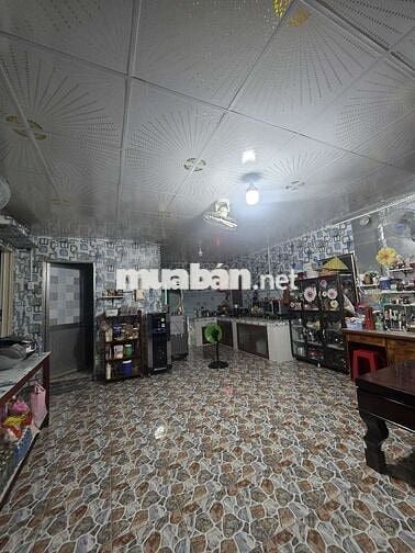 Nhà vườn gần 800m² thổ cư 100% huyện Đức huệ long an